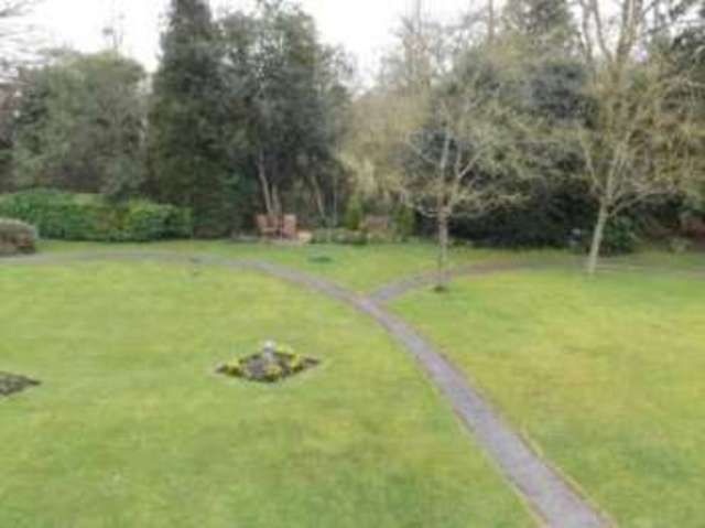  Image of 1 bedroom Retirement Property for sale in Gosport Lane Lyndhurst SO43 at Gosport Lane Lyndhurst Lyndhurst, SO43 7ER