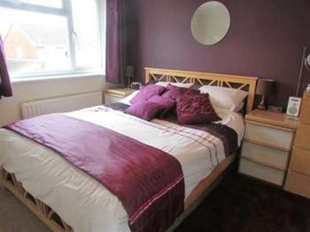  Image of 3 bedroom Semi-Detached house for sale in Goss Drive Street BA16 at Street, BA16 0RR