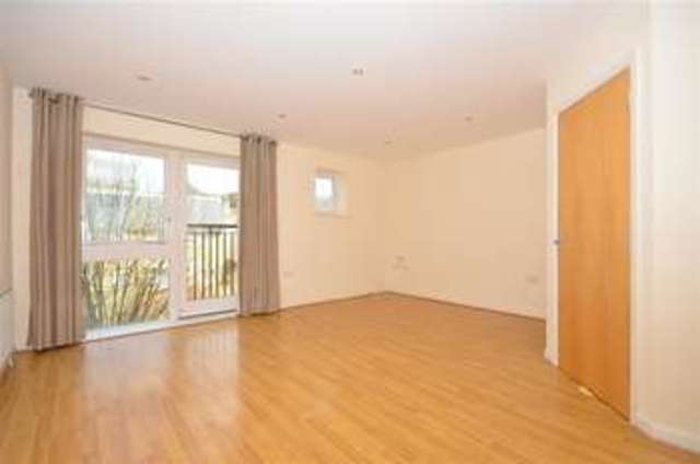  Image of 3 bedroom Town House for sale in Granville Street Dover CT16 at Dover Kent Dover, CT16 2QX