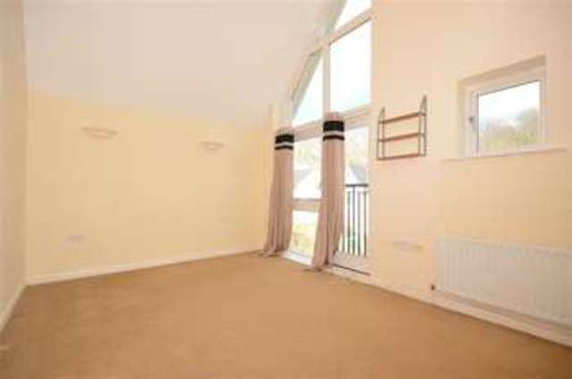  Image of 3 bedroom Town House for sale in Granville Street Dover CT16 at Dover Kent Dover, CT16 2QX