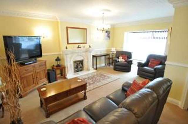  Image of 4 bedroom Detached house for sale in Grassmoor Road Kings Norton Birmingham B38 at Grassmoor Road Kings Norton Birmingham, B38 8BU