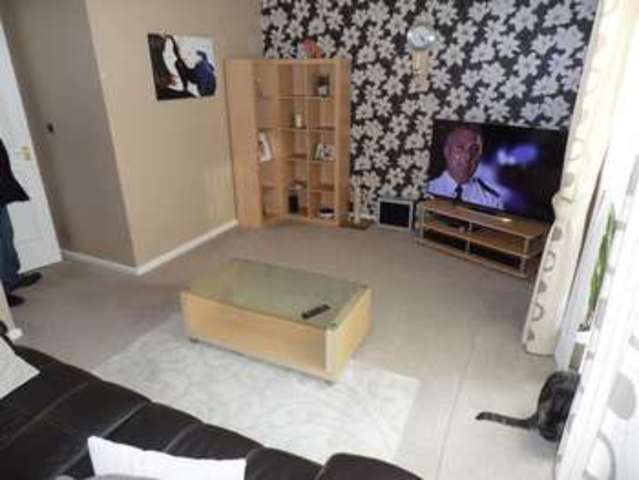  Image of 2 bedroom Flat for sale in Groveland Road Tipton DY4 at Groveland Road  Tipton, DY4 7TB