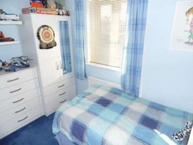  Image of 2 bedroom Flat for sale in Groveland Road Tipton DY4 at Groveland Road  Tipton, DY4 7TB