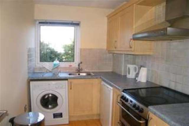  Image of 2 bedroom Flat to rent in Guys Cliffe Avenue Leamington Spa CV32 at Leamington Spa, CV32 6LZ