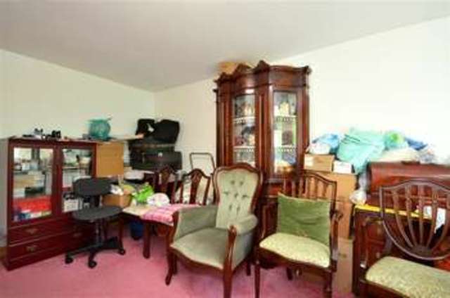  Image of 2 bedroom Ground Flat for sale in Hall Lane London E4 at Chingford London Chingford, E4 8QD