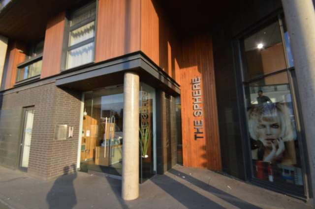  Image of 1 bedroom Apartment to rent in Hallsville Road London E16 at Hallsville Road Canning Town London, E16 1BE