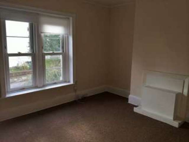  Image of 4 bedroom Terraced house for sale in Hampton Road Redland Bristol BS6 at Hampton Road Redland Bristol, BS6 6JD