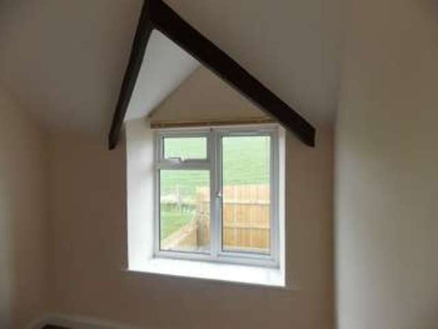  Image of 3 bedroom Property to rent in Hardington Hardington Frome BA11 at Hardington Frome, BA11 2RF