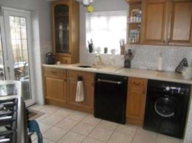  Image of 2 bedroom Bungalow for sale in Court Avenue Romford RM3 at Harold Park  Harold Wood, RM3 0XS