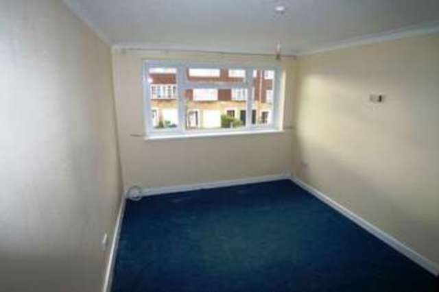  Image of 2 bedroom Flat to rent in Hatherley Road Sidcup DA14 at Hatherley Road  Sidcup, DA14 4AS