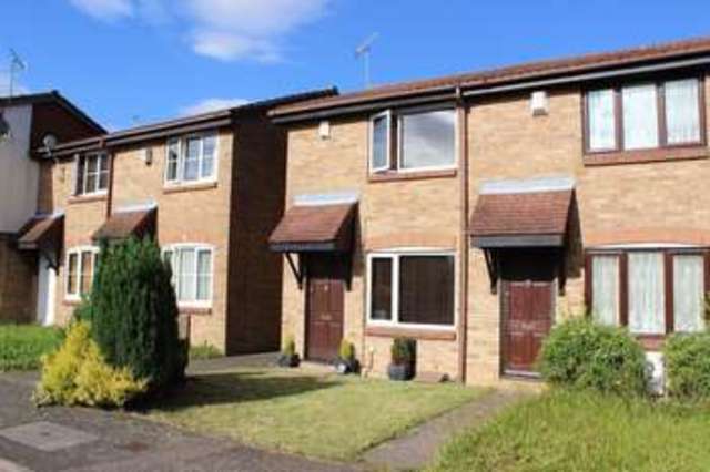  Image of 2 bedroom Detached house for sale in Hawkfields Luton LU2 at Hawkfields  Luton, LU2 7NW