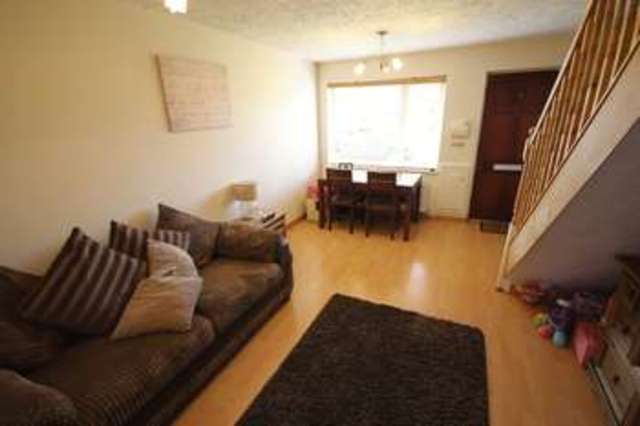  Image of 2 bedroom Detached house for sale in Hawkfields Luton LU2 at Hawkfields  Luton, LU2 7NW
