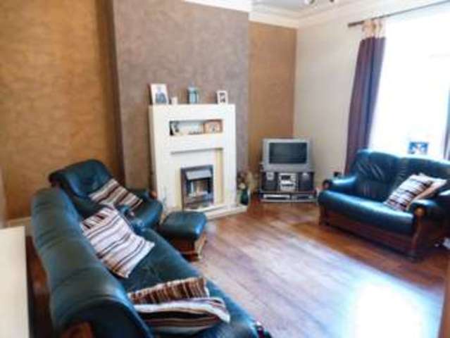  Image of 6 bedroom Semi-Detached house for sale in Hawthorne Road Bootle L20 at Hawthorne Road  Bootle, L20 3AS