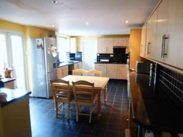  Image of 6 bedroom Semi-Detached house for sale in Hawthorne Road Bootle L20 at Hawthorne Road  Bootle, L20 3AS