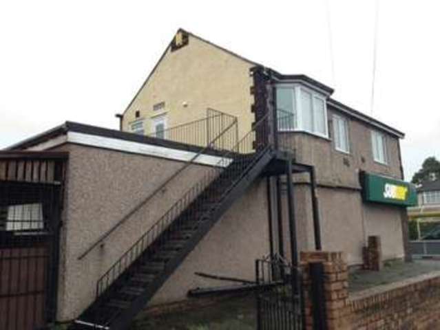  Image of 2 bedroom Flat to rent in Marina Avenue Litherland Liverpool L21 at Marina Avenue  Liverpool, L21 7PE