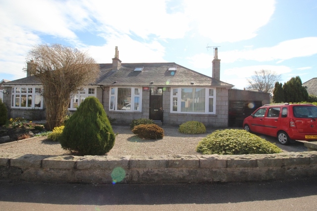  Image of 4 bedroom Semi-Detached house to rent in Hayfield Crescent Aberdeen AB24 at Hilton Aberdeen Aberdeen, AB24 4JW