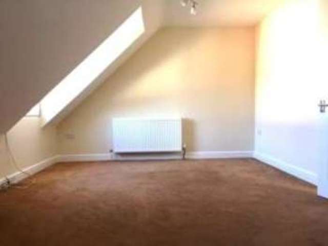  Image of 1 bedroom Flat for sale in Fairview Road Sittingbourne ME10 at Fairview Road Sittingbourne Murston, ME10 4TN
