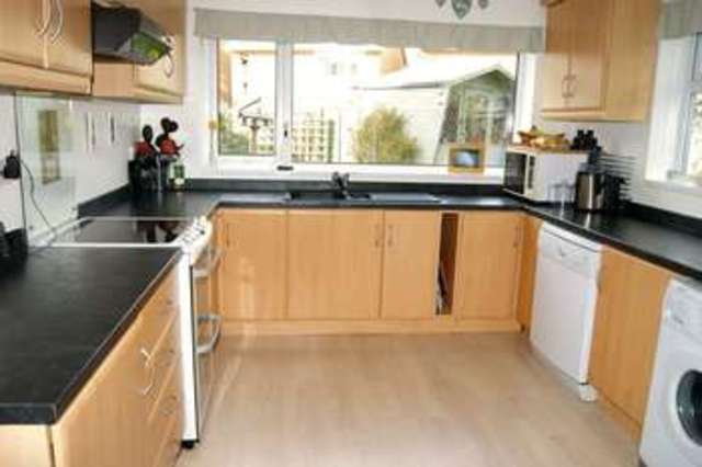  Image of 4 bedroom Detached house for sale in Heol Llanteg Wrexham LL12 at Heol Llanteg  Wrexham, LL12 8JS