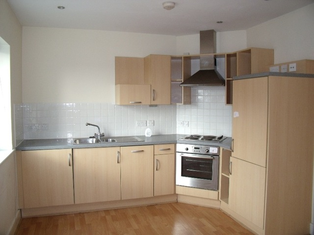  Image of 2 bedroom Apartment to rent in Brinkworth Terrace York YO10 at York, YO10 3DE