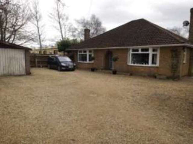  Image of 3 bedroom Bungalow for sale in Herrieffs Farm Road Brackley NN13 at Brackley Northamptonshire Brackley, NN13 7TA