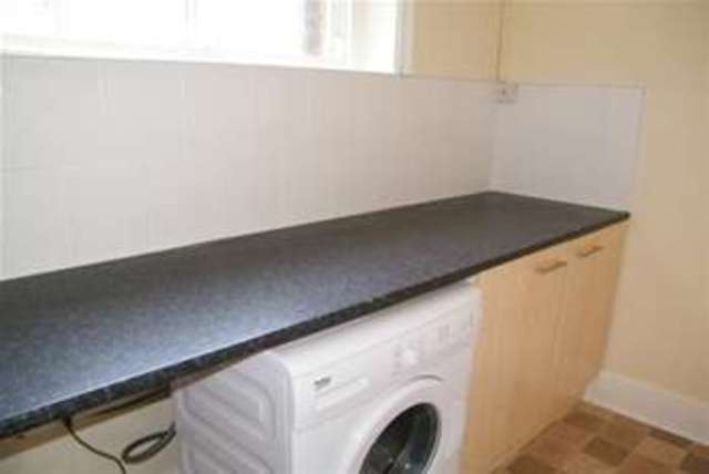  Image of 3 bedroom Flat to rent in High Street Hunstanton PE36 at Hunstanton, PE36 5AF