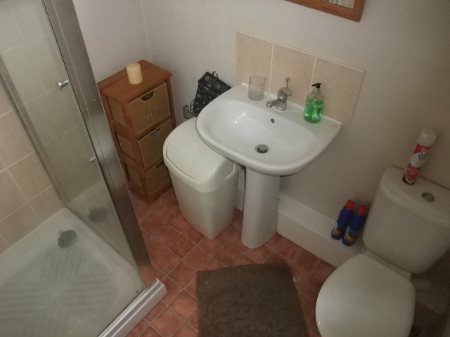  Image of 2 bedroom Flat to rent in High Street Kinghorn Burntisland KY3 at Kinghorn Fife Fife, KY3 9UE