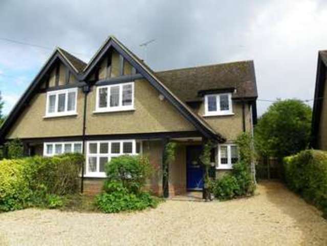  Image of 3 bedroom Semi-Detached house to rent in High Street Nettlebed Henley-on-Thames RG9 at Nettlebed  Henley-On-Thames, RG9 5DD