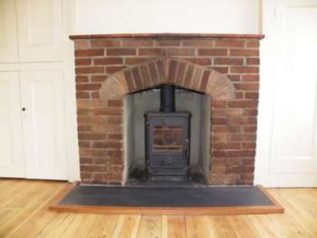  Image of 3 bedroom Semi-Detached house to rent in High Street Nettlebed Henley-on-Thames RG9 at Nettlebed  Henley-On-Thames, RG9 5DD