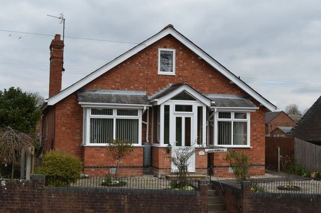  Image of 3 bedroom Detached house for sale in High Street Twyning Tewkesbury GL20 at High Street Twyning Tewkesbury, GL20 6DE