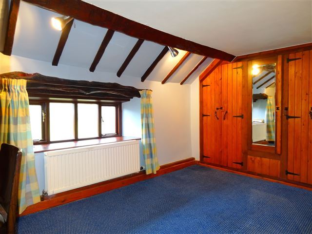  Image of 4 bedroom Barn Conversion to rent in Sutton Macclesfield SK11 at Higher Sutton  Macclesfield, SK11 0NJ