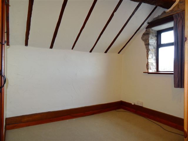  Image of 4 bedroom Barn Conversion to rent in Sutton Macclesfield SK11 at Higher Sutton  Macclesfield, SK11 0NJ