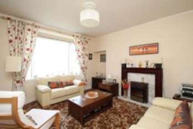  Image of 3 bedroom Semi-Detached house for sale in Hillneuk Drive Bearsden Glasgow G61 at Bearsden Glasgow Bearsden, G61 3PX