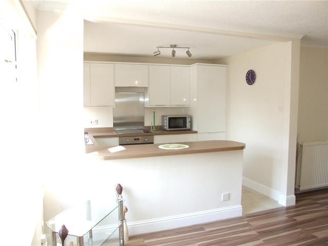  Image of 2 bedroom Flat to rent in Hillview Road Peterculter AB14 at Peterculter Aberdeen Aberdeen, AB14 0UB
