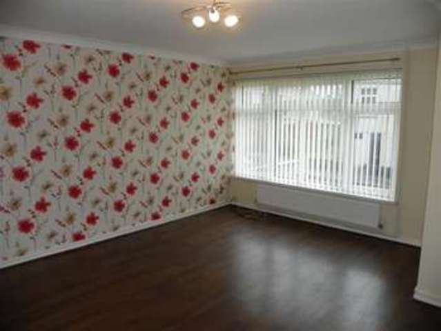  Image of 2 bedroom Property for sale in Hollett Road Treboeth Swansea SA5 at Hollett Road Treboeth Treboeth, SA5 9EZ