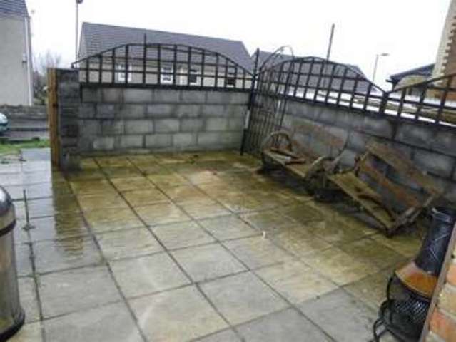  Image of 2 bedroom Property for sale in Hollett Road Treboeth Swansea SA5 at Hollett Road Treboeth Treboeth, SA5 9EZ