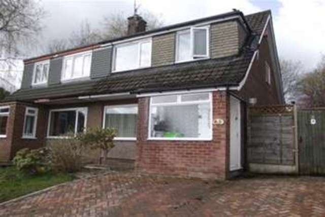  Image of 3 bedroom Detached house to rent in Holthouse Road Tottington Bury BL8 at Bury, BL8 3JP