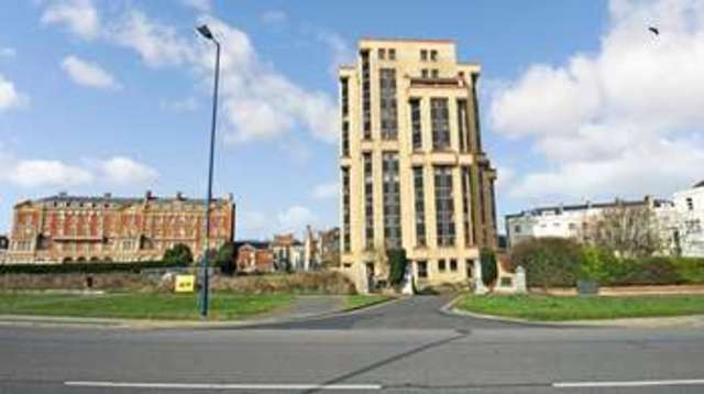  Image of 1 bedroom Retirement Property for sale in Clarence Parade Southsea PO5 at Clarence Parade  Southsea, PO5 3NN