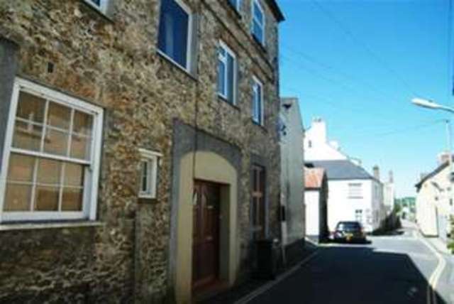 Image of 2 bedroom Flat to rent in Silver Street Honiton EX14 at Honiton, EX14 1QJ