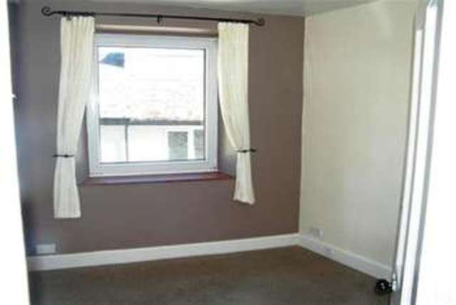  Image of 2 bedroom Flat to rent in Silver Street Honiton EX14 at Honiton, EX14 1QJ