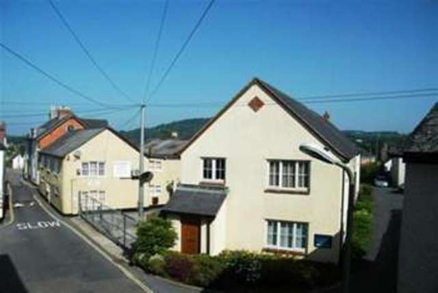  Image of 2 bedroom Flat to rent in Silver Street Honiton EX14 at Honiton, EX14 1QJ