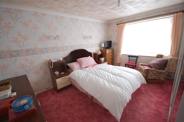  Image of 2 bedroom Bungalow for sale in Hornby Road Southport PR9 at Marshside  Southport, PR9 9XG