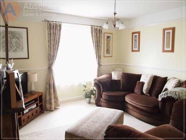  Image of 4 bedroom Terraced house for sale in Hoxton Road Torquay TQ1 at Hoxton Road  Torquay, TQ1 1NY