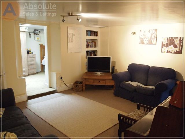 Image of 4 bedroom Terraced house for sale in Hoxton Road Torquay TQ1 at Hoxton Road  Torquay, TQ1 1NY