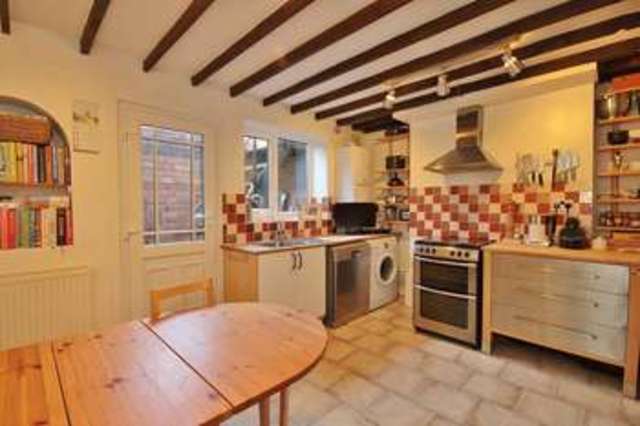  Image of 2 bedroom Terraced house for sale in Humphris Street Warwick CV34 at Warwick Warwickshire, CV34 5RA