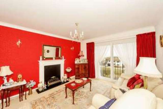  Image of 4 bedroom Detached house for sale in Cliff Road Hythe CT21 at Cliff Road  Hythe, CT21 5XW