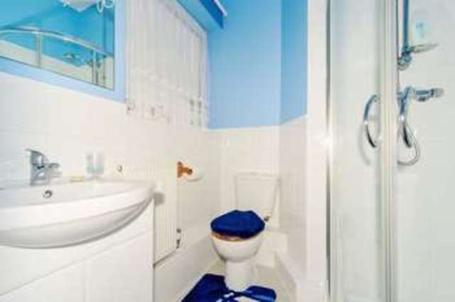  Image of 4 bedroom Detached house for sale in Cliff Road Hythe CT21 at Cliff Road  Hythe, CT21 5XW