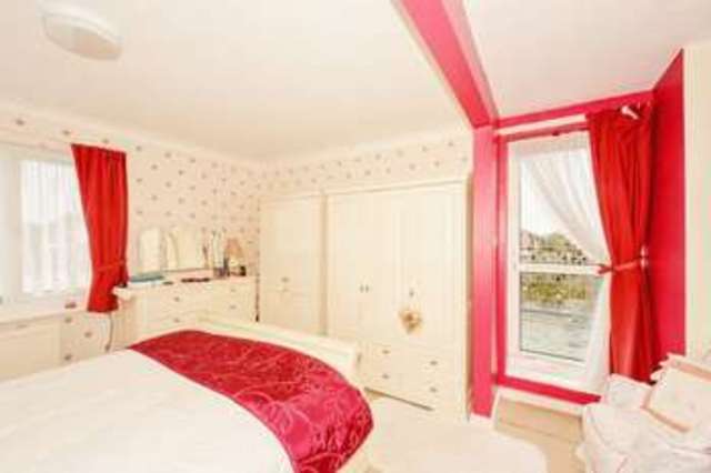  Image of 4 bedroom Detached house for sale in Cliff Road Hythe CT21 at Cliff Road  Hythe, CT21 5XW
