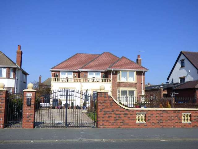  Image of 6 bedroom Detached house for sale in Inner Promenade Lytham St. Annes FY8 at Inner Promenade St Annes Lytham St Annes, FY8 1DW