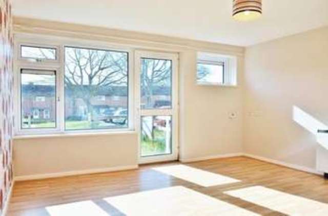  Image of 1 bedroom Flat for sale in Holme Oaks Ocle Pychard Hereford HR1 at Holme Oaks Ocle Pychard Hereford, HR1 3RE