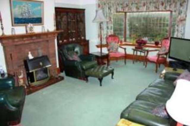  Image of 4 bedroom Bungalow for sale in Valley Road Ipswich IP1 at Ipswich Suffolk Ipswich, IP1 4PE